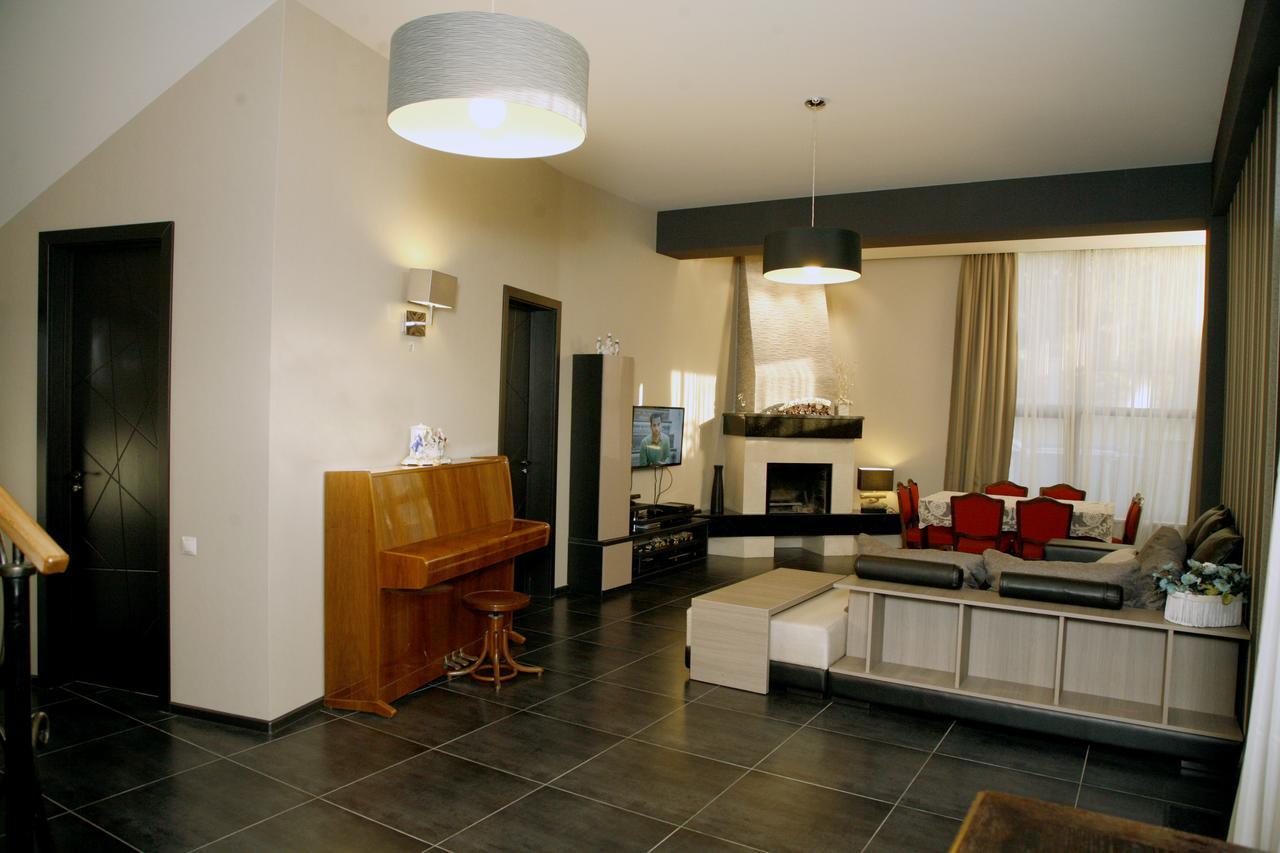 Luxury Villa Nieli Tbilisi Esterno foto